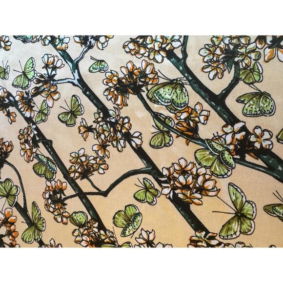 Elegant Floral Print Scarf with Butterflies - Picture 2 of 5